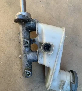 Brake Master Cylinder – Honda Accord